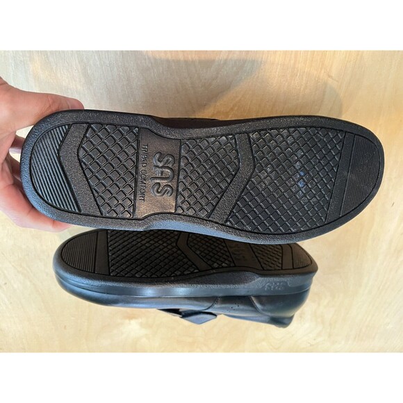 Loafers_&_Slip_Ons